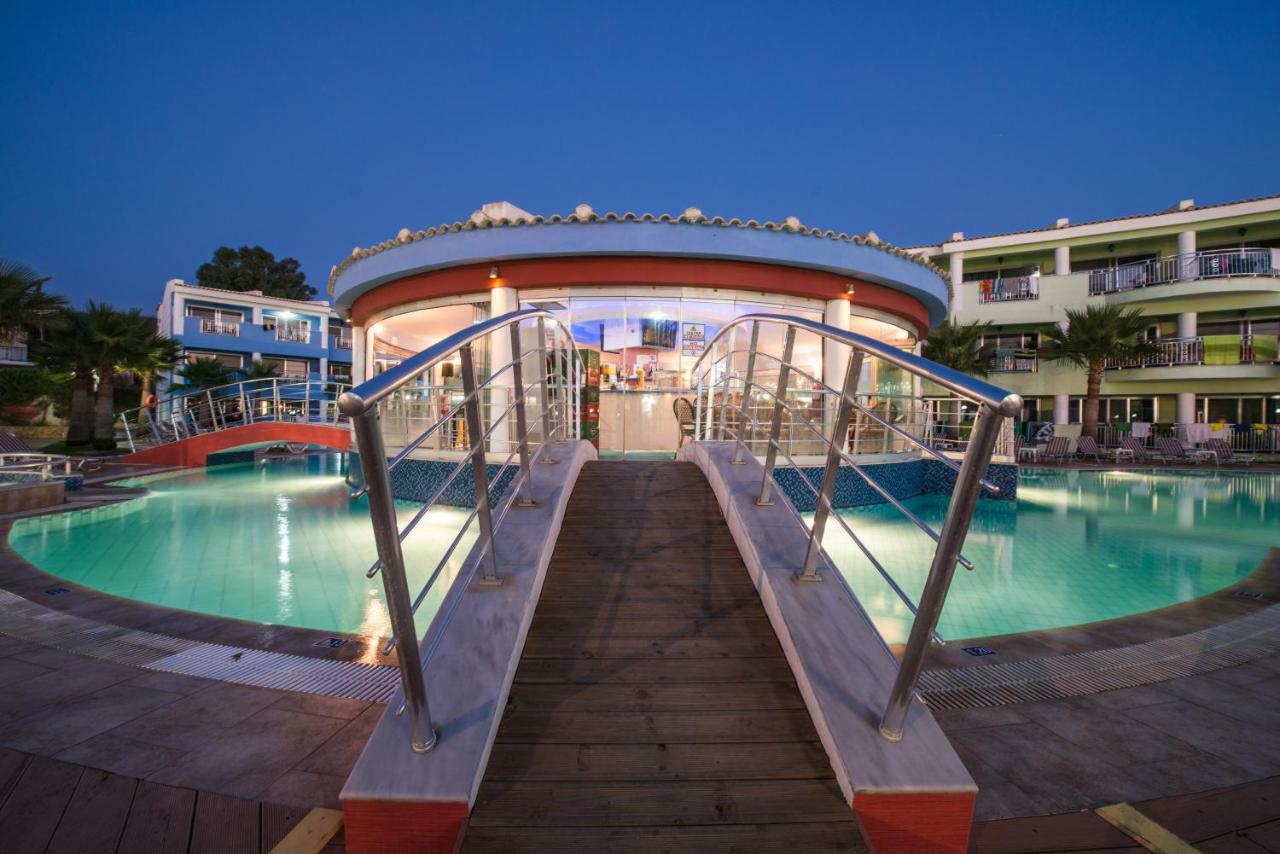 Caretta Beach Resort & Waterpark Kalamákion Екстериор снимка