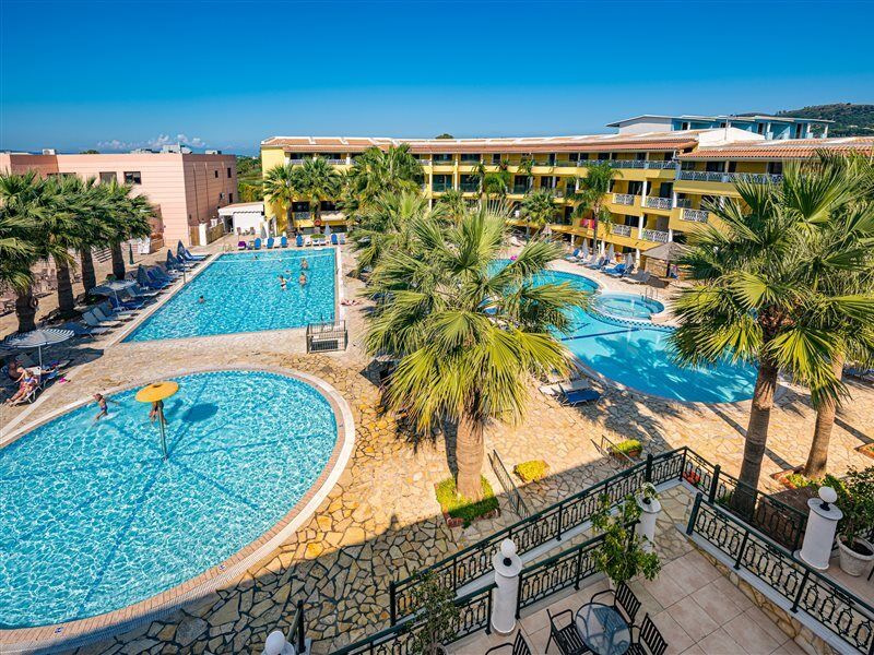 Caretta Beach Resort & Waterpark Kalamákion Екстериор снимка